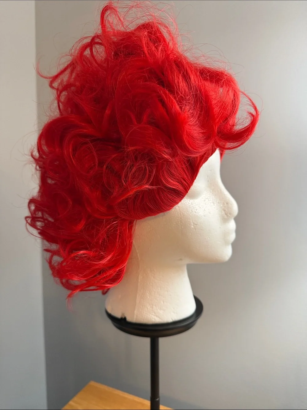 Red Curly Wig for Women - Vibrant Red Fashion Wig